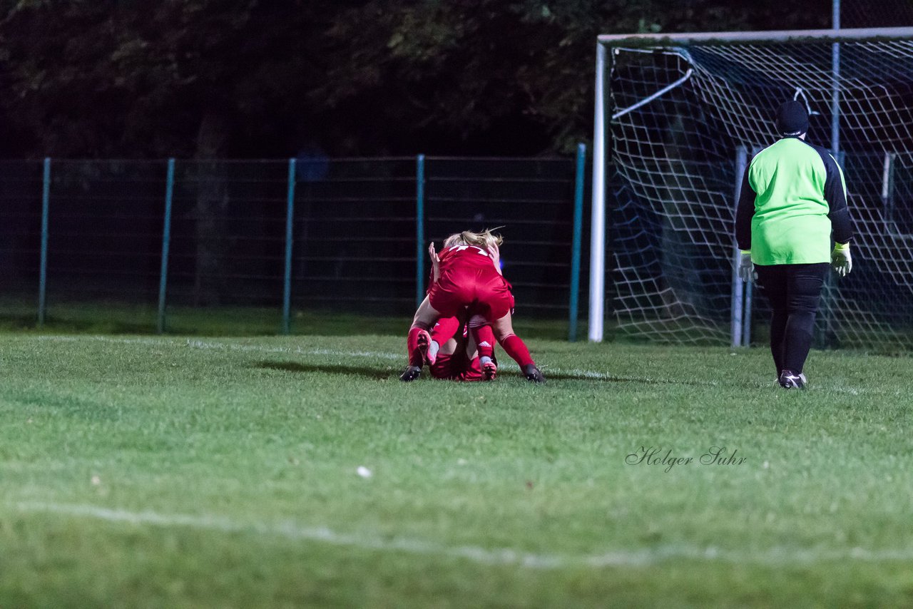 Bild 258 - Frauen SG Krempe/ETSV F. Glueckstadt - TSV Heiligenstedten : Ergebnis: 8:0